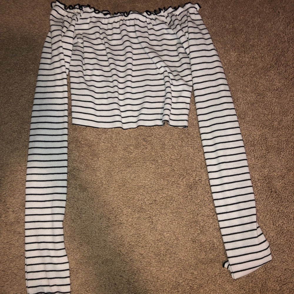 off the shoulder crop top